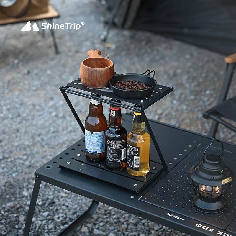 رف تخييم قابل للطي من نوع Z من - مراجعة Outdoor Camping Table With Storage وسعره